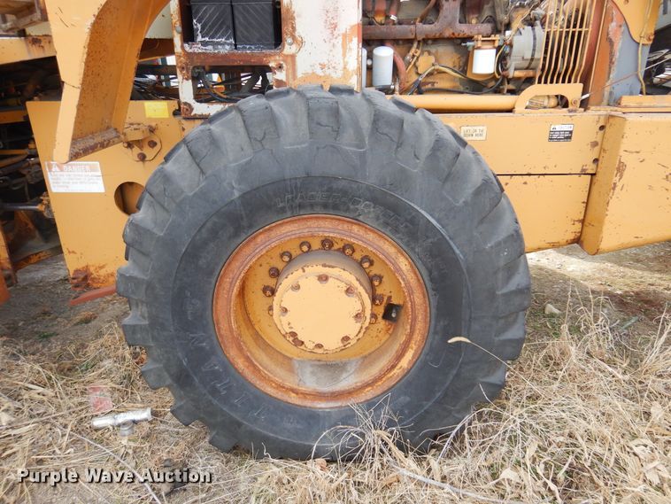 image for item DK4322 International 530  wheel loader