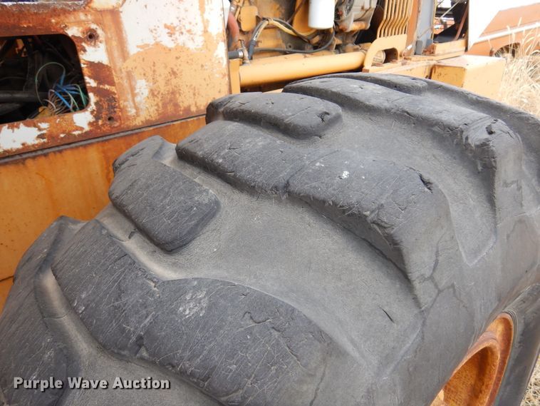 image for item DK4322 International 530  wheel loader