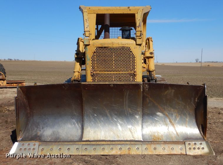 image for item DK7255 1971 Caterpillar D7F  dozer