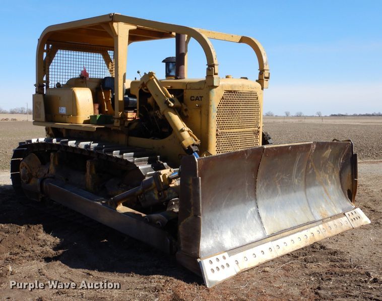 image for item DK7255 1971 Caterpillar D7F  dozer