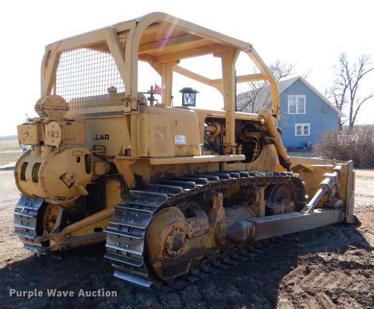 image for item DK7255 1971 Caterpillar D7F  dozer