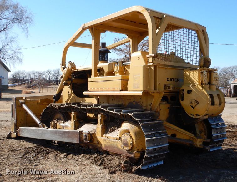 image for item DK7255 1971 Caterpillar D7F  dozer
