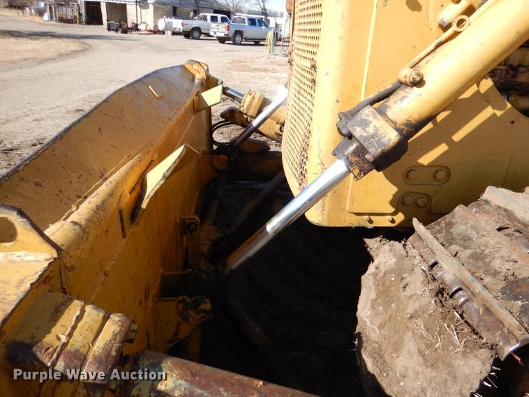 image for item DK7255 1971 Caterpillar D7F  dozer