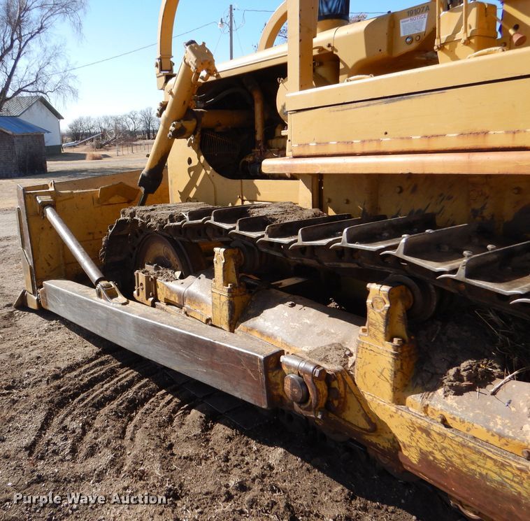 image for item DK7255 1971 Caterpillar D7F  dozer