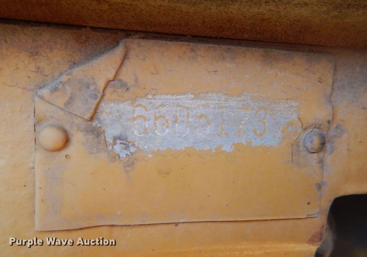 image for item DK7255 1971 Caterpillar D7F  dozer