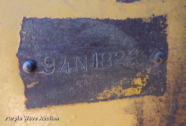 image for item DK7255 1971 Caterpillar D7F  dozer