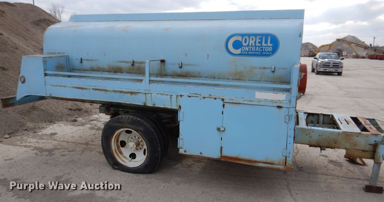 image for item DL5919 Fuel trailer