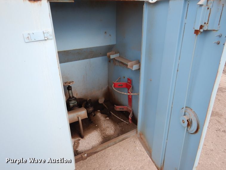 image for item DL5919 Fuel trailer