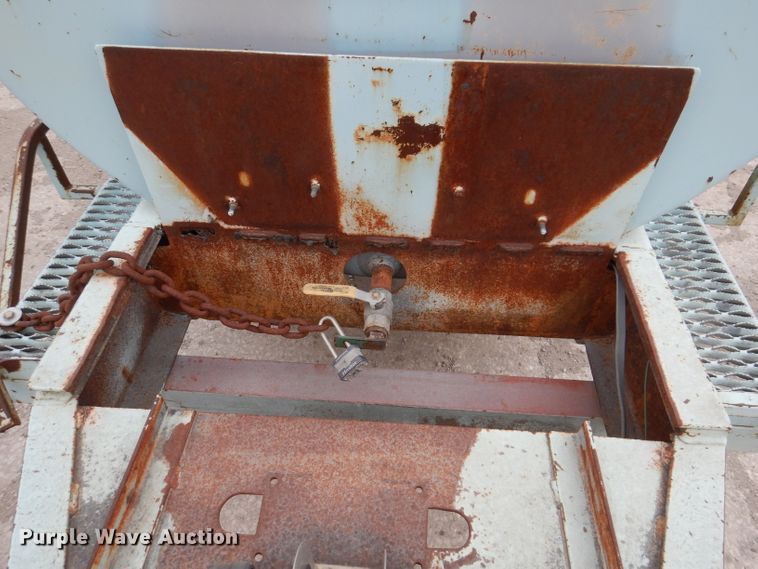 image for item DL5920 Fuel trailer