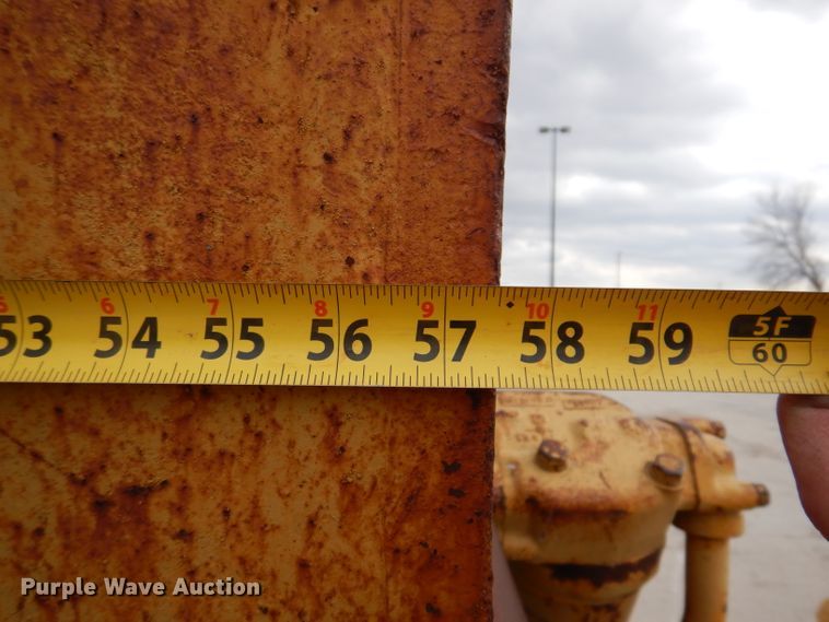 image for item DL5921 Caterpillar  11' W dozer blade