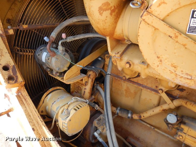 image for item DL5924 1977 Caterpillar D9H  dozer