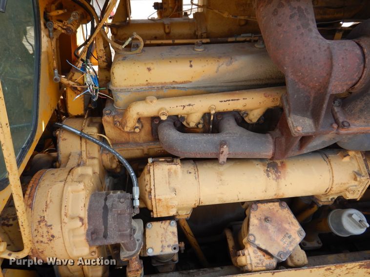 image for item DL5924 1977 Caterpillar D9H  dozer