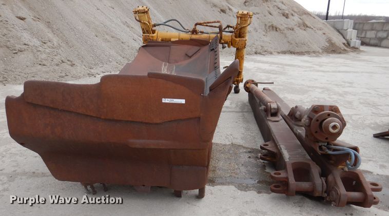 image for item DL5924 1977 Caterpillar D9H  dozer