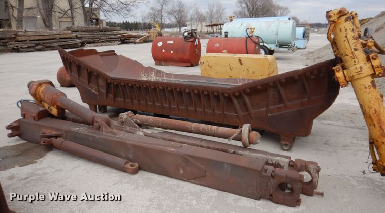 image for item DL5924 1977 Caterpillar D9H  dozer