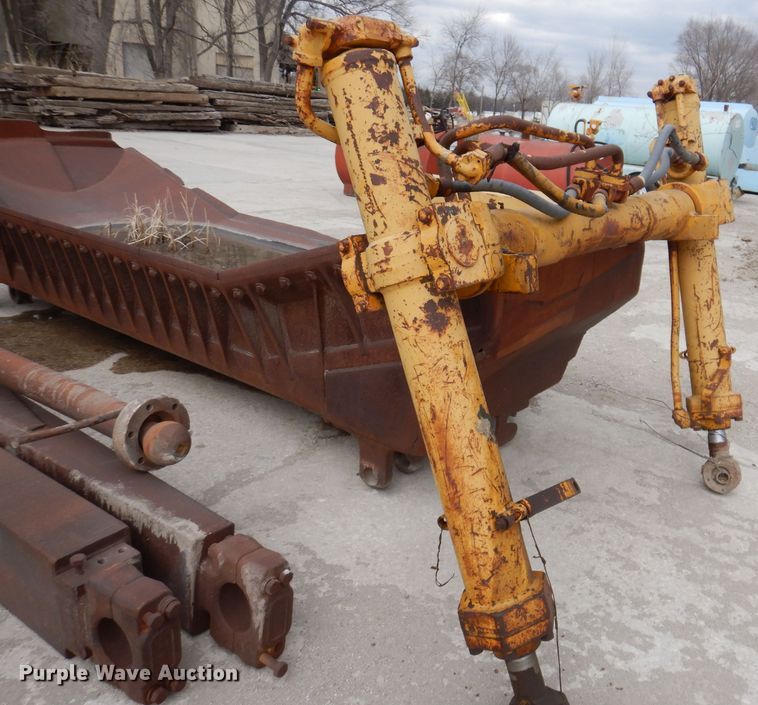 image for item DL5924 1977 Caterpillar D9H  dozer