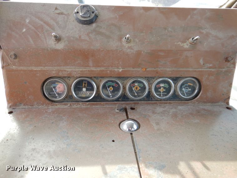 image for item DL5925 1980 Caterpillar D9H  dozer