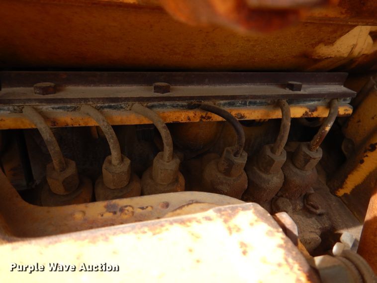 image for item DL5925 1980 Caterpillar D9H  dozer