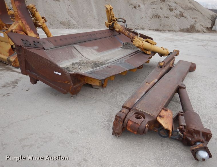 image for item DL5925 1980 Caterpillar D9H  dozer