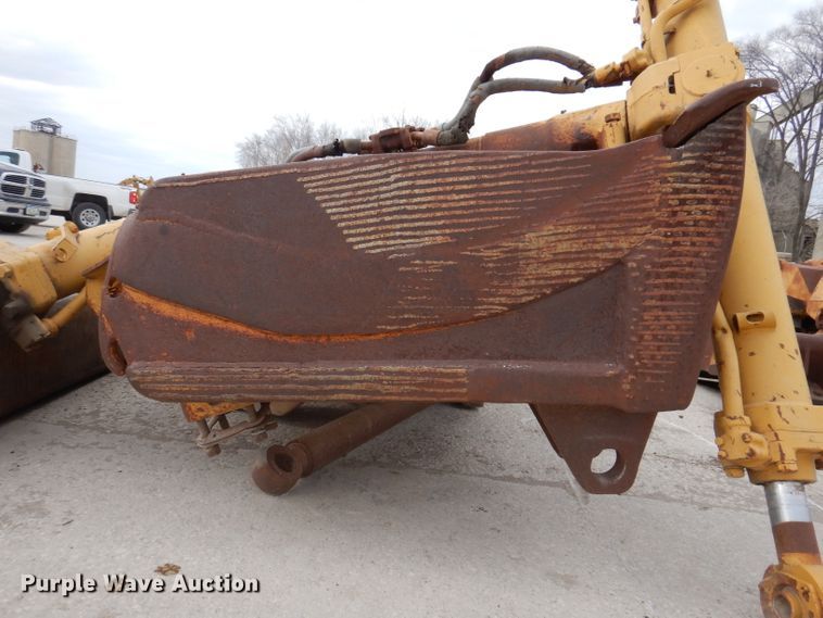 image for item DL5925 1980 Caterpillar D9H  dozer
