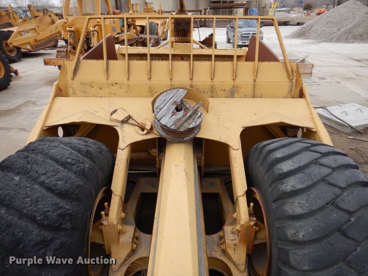 image for item DL5929 1961 Caterpillar 463  scraper