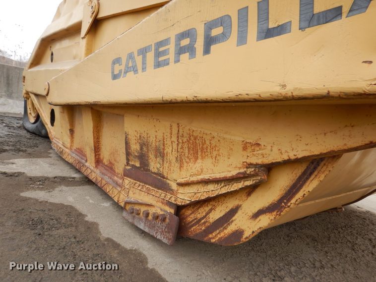 image for item DL5929 1961 Caterpillar 463  scraper