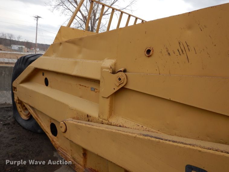 image for item DL5929 1961 Caterpillar 463  scraper