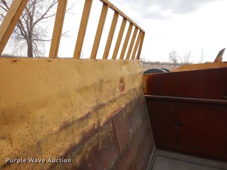 image for item DL5929 1961 Caterpillar 463  scraper