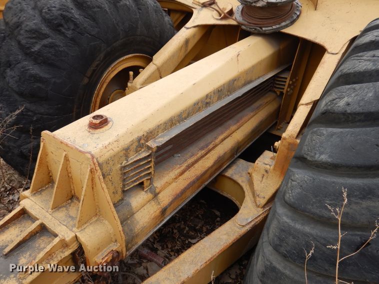 image for item DL5929 1961 Caterpillar 463  scraper