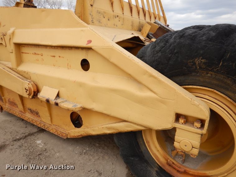 image for item DL5929 1961 Caterpillar 463  scraper