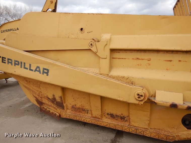 image for item DL5929 1961 Caterpillar 463  scraper