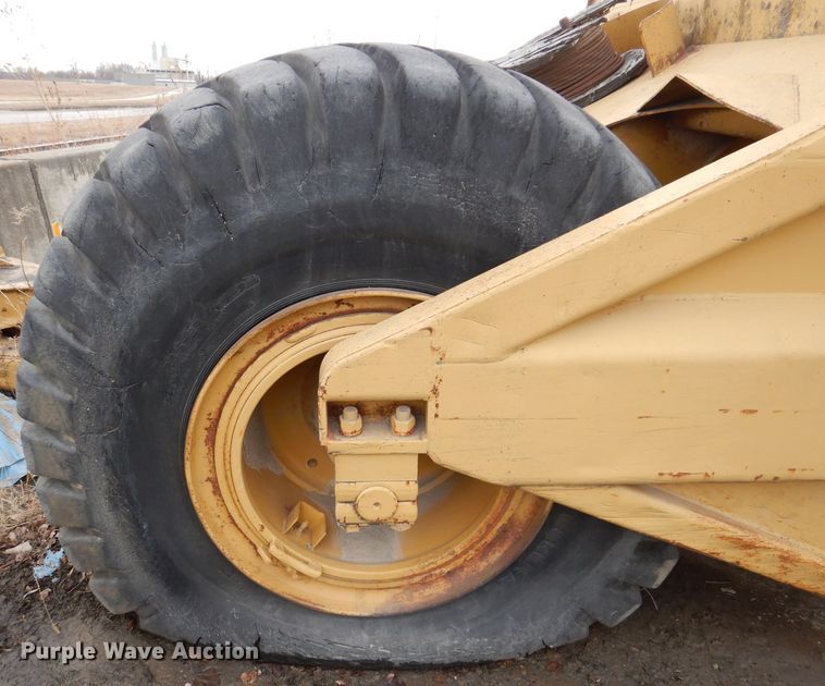 image for item DL5929 1961 Caterpillar 463  scraper