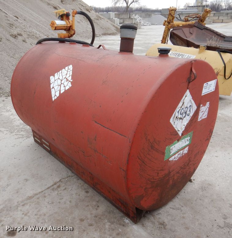 image for item DL5930 Fuel tank