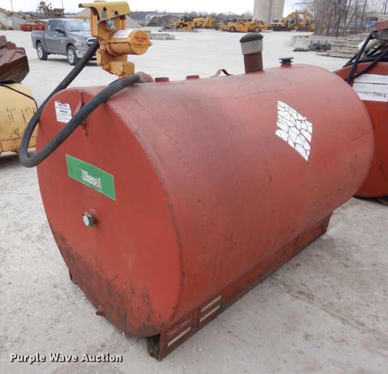 image for item DL5930 Fuel tank