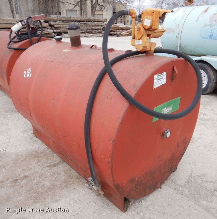 image for item DL5930 Fuel tank