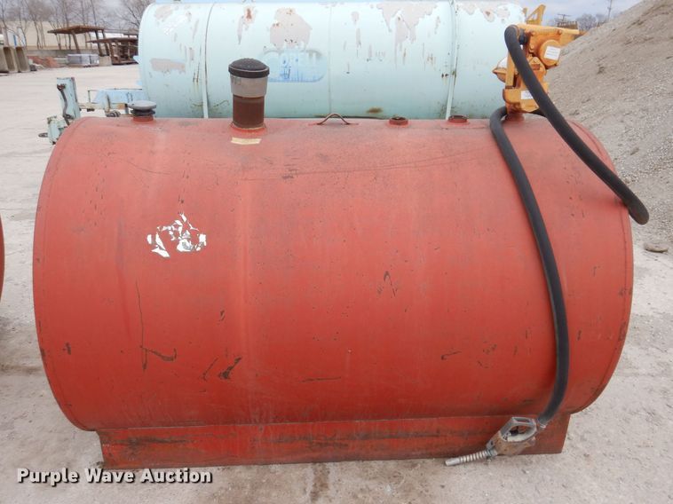 image for item DL5930 Fuel tank