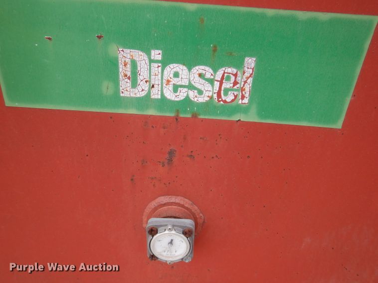 image for item DL5930 Fuel tank