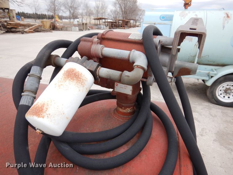 image for item DL5931 Fuel tank