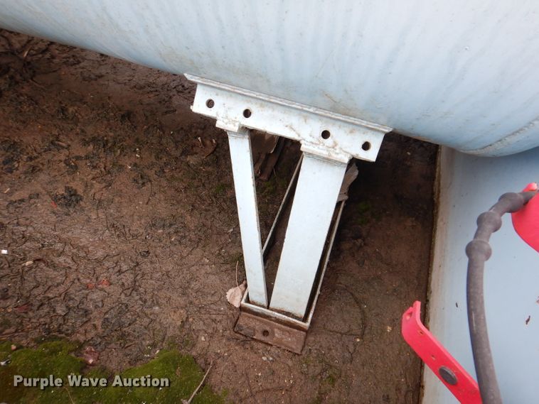 image for item DL5932 Fuel containment