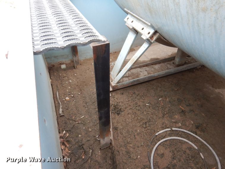 image for item DL5932 Fuel containment