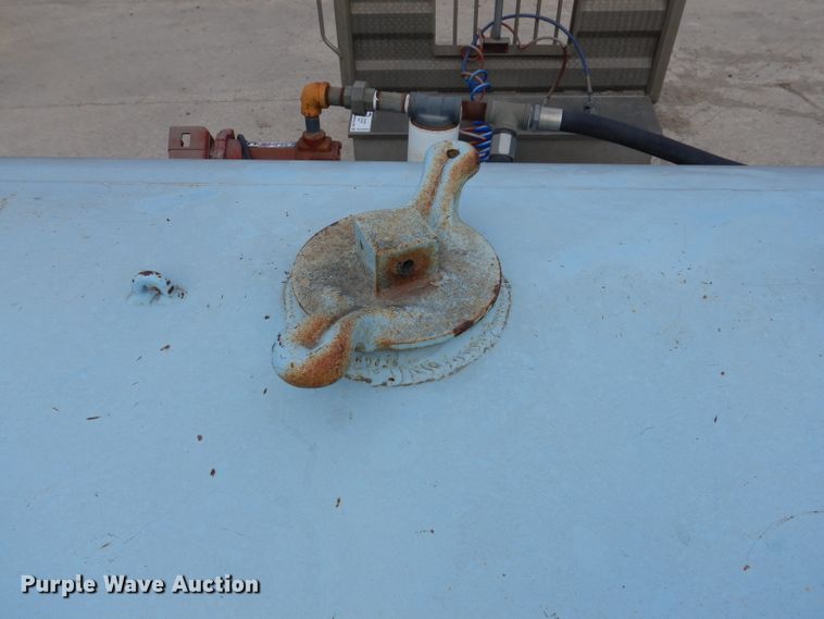 image for item DL5932 Fuel containment