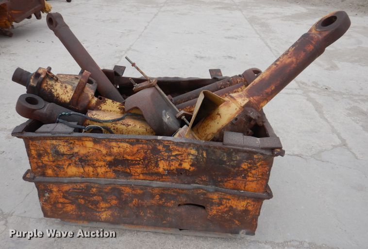 image for item DL5934 Dozer parts