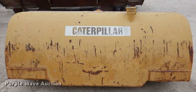 image for item DL5936 Caterpillar D9H  fuel tank