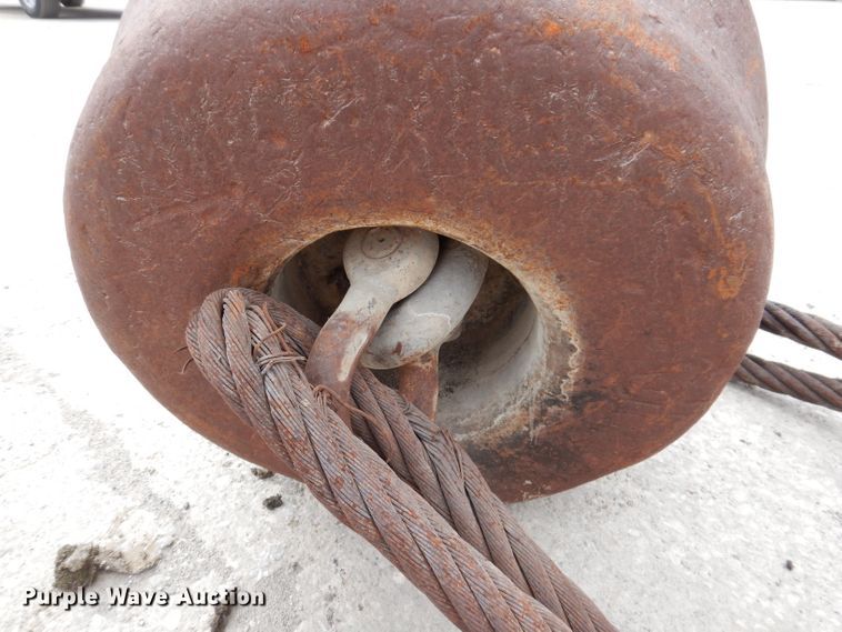 image for item DL5937 Wrecking ball