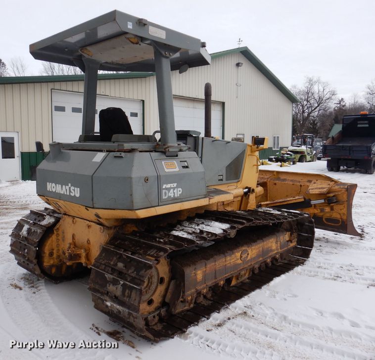 image for item DL5938 2000 Komatsu D41P-6  dozer