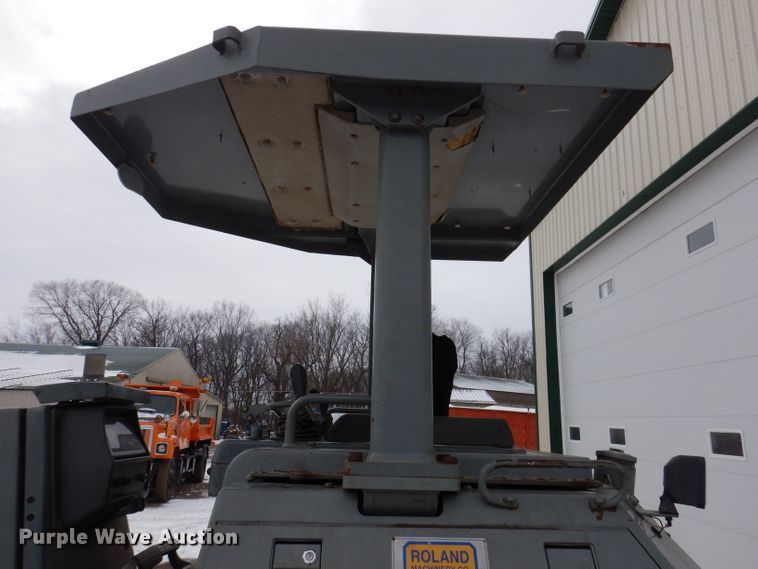 image for item DL5938 2000 Komatsu D41P-6  dozer