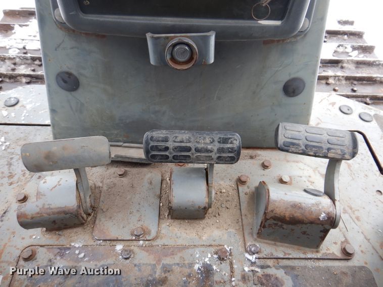 image for item DL5938 2000 Komatsu D41P-6  dozer