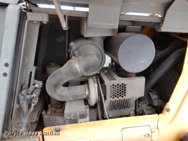 image for item DL5938 2000 Komatsu D41P-6  dozer