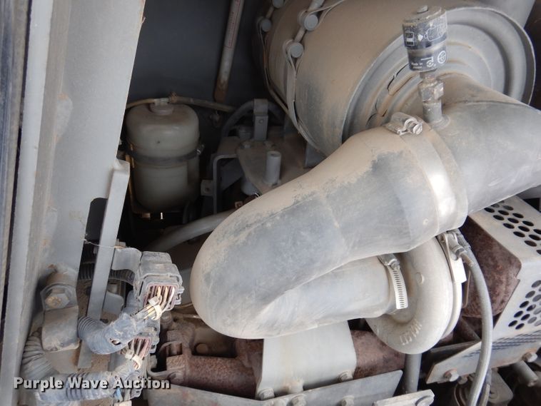 image for item DL5938 2000 Komatsu D41P-6  dozer