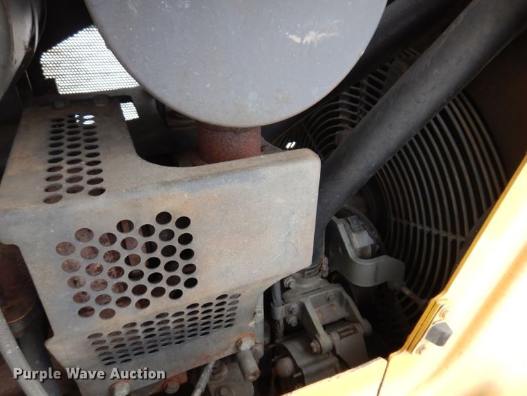 image for item DL5938 2000 Komatsu D41P-6  dozer