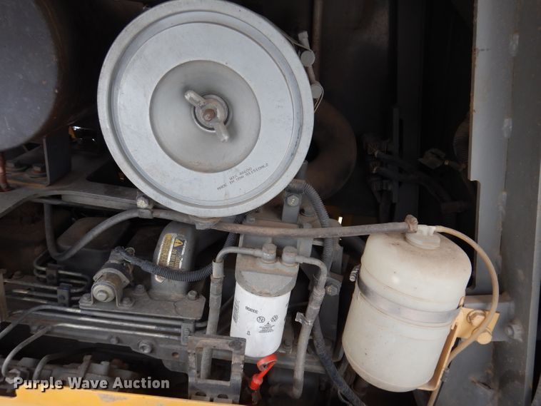 image for item DL5938 2000 Komatsu D41P-6  dozer